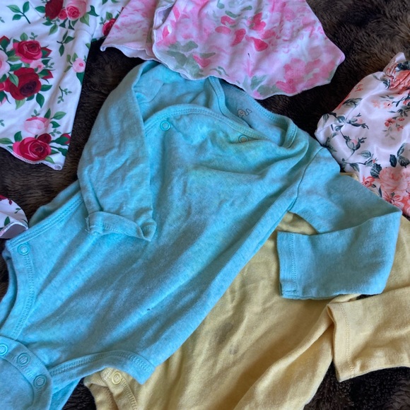 Baby Girl Clothes 3-6 & 6-9 Months Sets Twins and Separates Disney Gerber Dress! - Picture 4 of 10